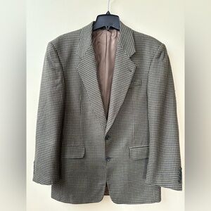 Houndstooth Sport Coat / Blazer - 100% Wool - Size 39R